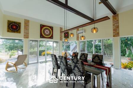 SIGNATURE PRIVATE ESTATE WITH POOL AND MOUNTAIN VIEWS ON PLOT 7 RAI