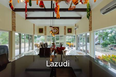 SIGNATURE PRIVATE ESTATE WITH POOL AND MOUNTAIN VIEWS ON PLOT 7 RAI