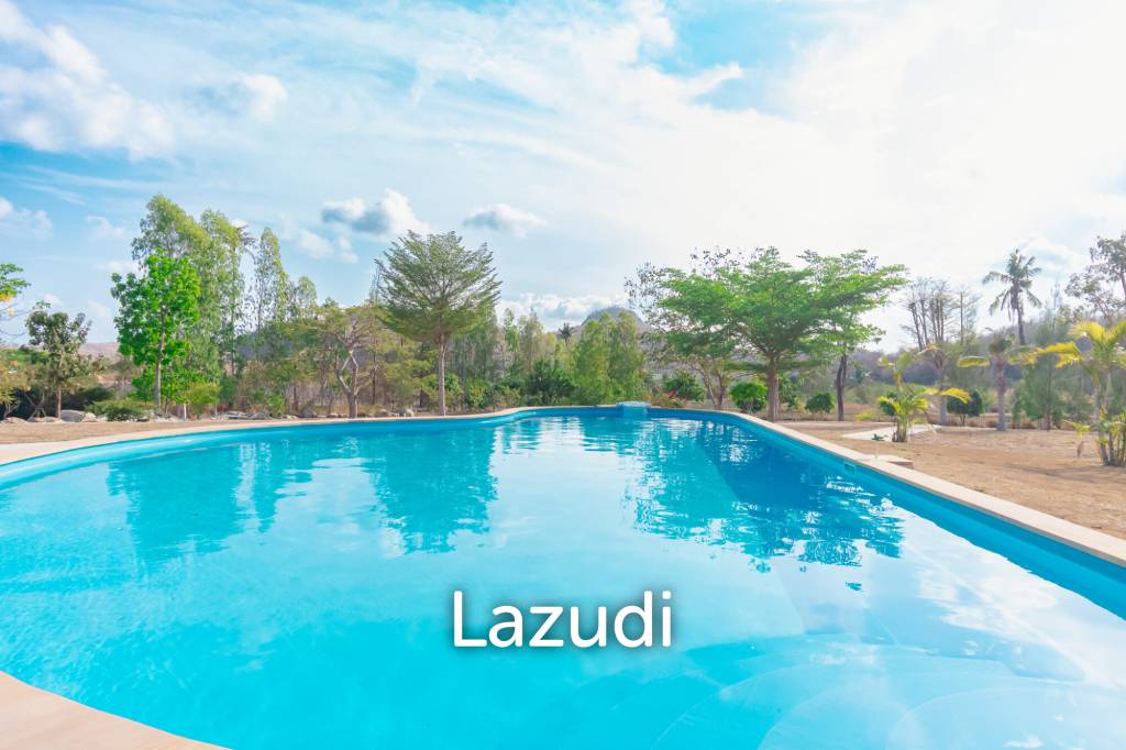 SIGNATURE PRIVATE ESTATE WITH POOL AND MOUNTAIN VIEWS ON PLOT 7 RAI