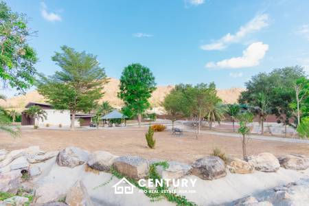 SIGNATURE PRIVATE ESTATE WITH POOL AND MOUNTAIN VIEWS ON PLOT 7 RAI