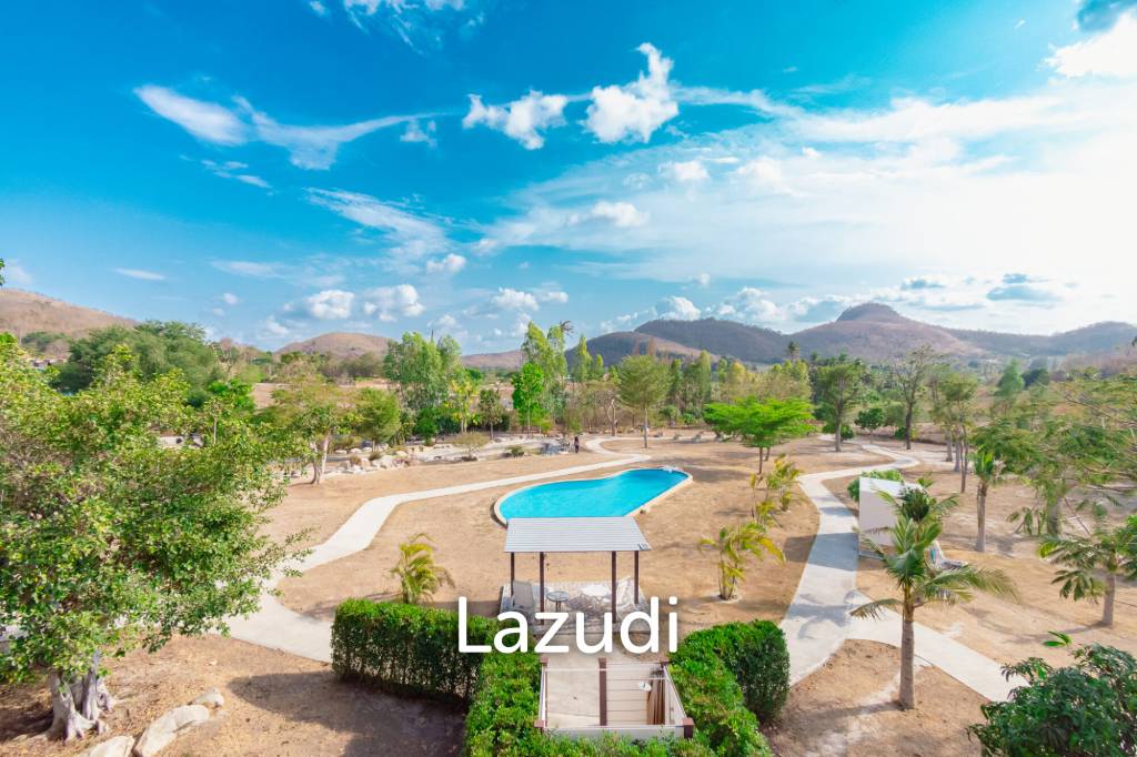 SIGNATURE PRIVATE ESTATE WITH POOL AND MOUNTAIN VIEWS ON PLOT 7 RAI