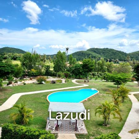 SIGNATURE PRIVATE ESTATE WITH POOL AND MOUNTAIN VIEWS ON PLOT 7 RAI