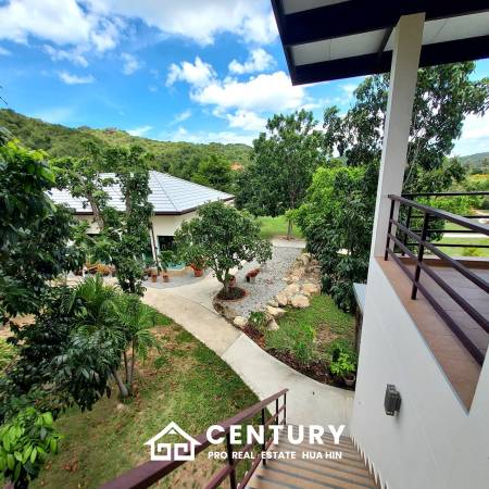 SIGNATURE PRIVATE ESTATE WITH POOL AND MOUNTAIN VIEWS ON PLOT 7 RAI