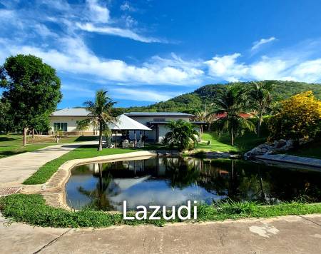 SIGNATURE PRIVATE ESTATE WITH POOL AND MOUNTAIN VIEWS ON PLOT 7 RAI