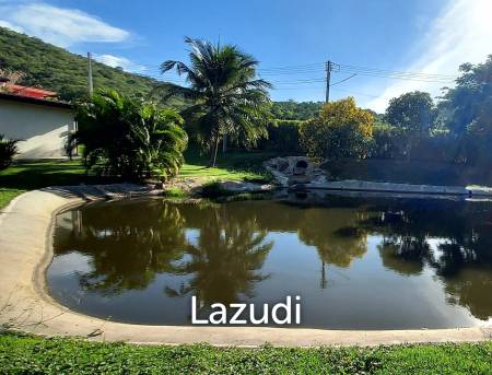 SIGNATURE PRIVATE ESTATE WITH POOL AND MOUNTAIN VIEWS ON PLOT 7 RAI