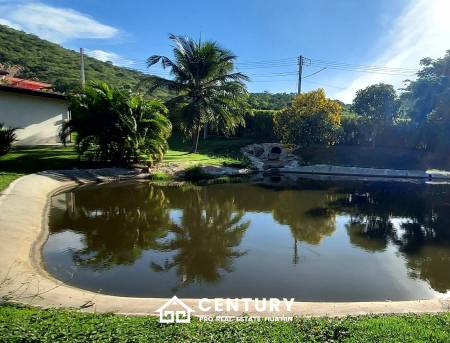 SIGNATURE PRIVATE ESTATE WITH POOL AND MOUNTAIN VIEWS ON PLOT 7 RAI