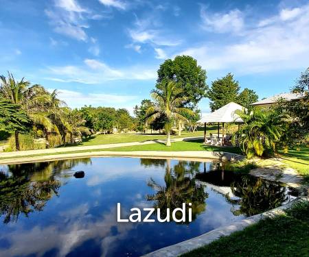 SIGNATURE PRIVATE ESTATE WITH POOL AND MOUNTAIN VIEWS ON PLOT 7 RAI