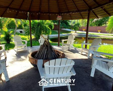 SIGNATURE PRIVATE ESTATE WITH POOL AND MOUNTAIN VIEWS ON PLOT 7 RAI