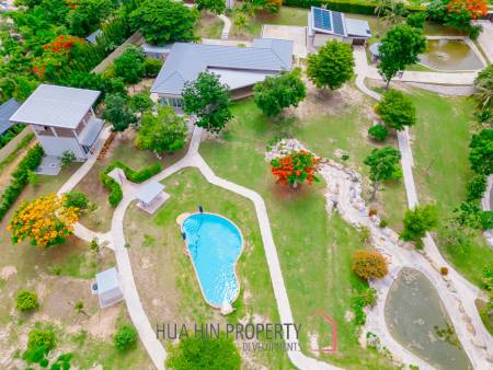 SIGNATURE PRIVATE ESTATE WITH POOL AND MOUNTAIN VIEWS ON PLOT 7 RAI