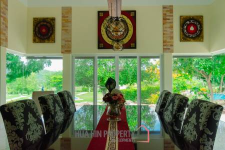 SIGNATURE PRIVATE ESTATE WITH POOL AND MOUNTAIN VIEWS ON PLOT 7 RAI