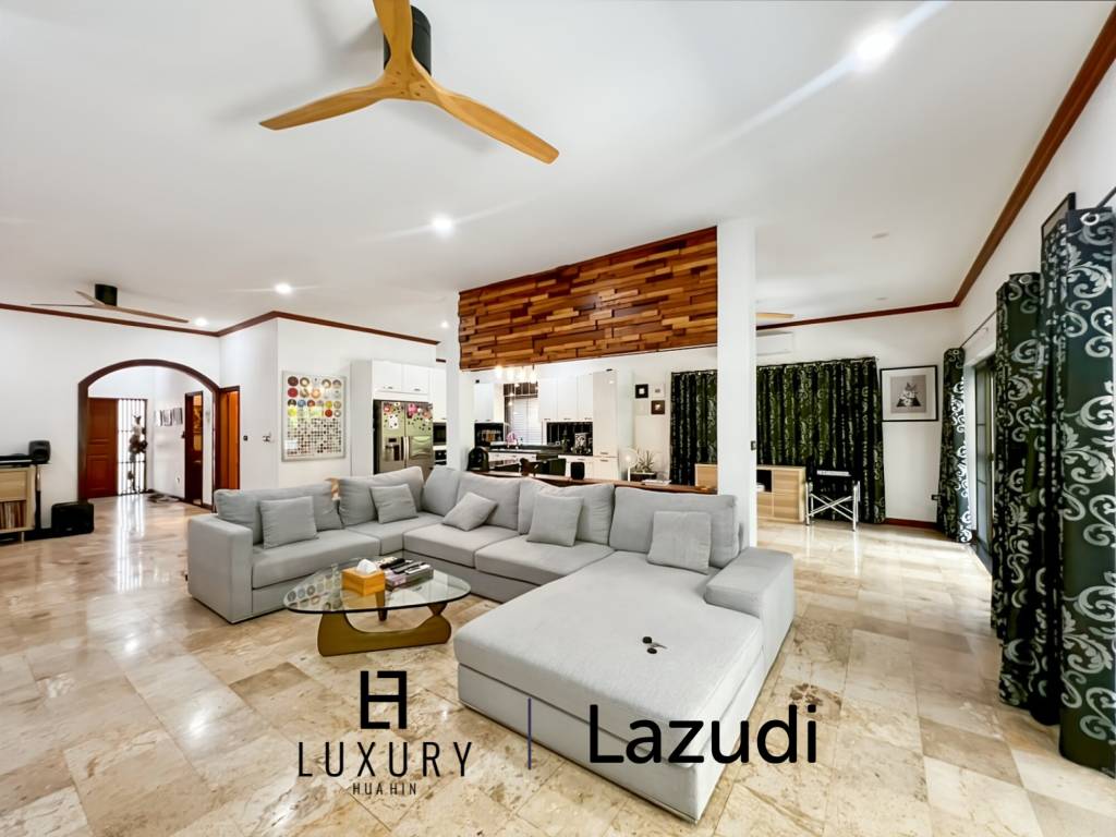 Situation urbaine / Terrain de 886 m² / Surface habitable de 254 m²