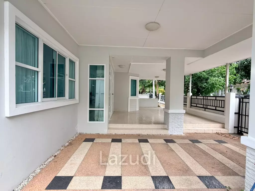 3 Bedroom 2 Bathroom 105 SQ.M. Ruen Pisa Village
