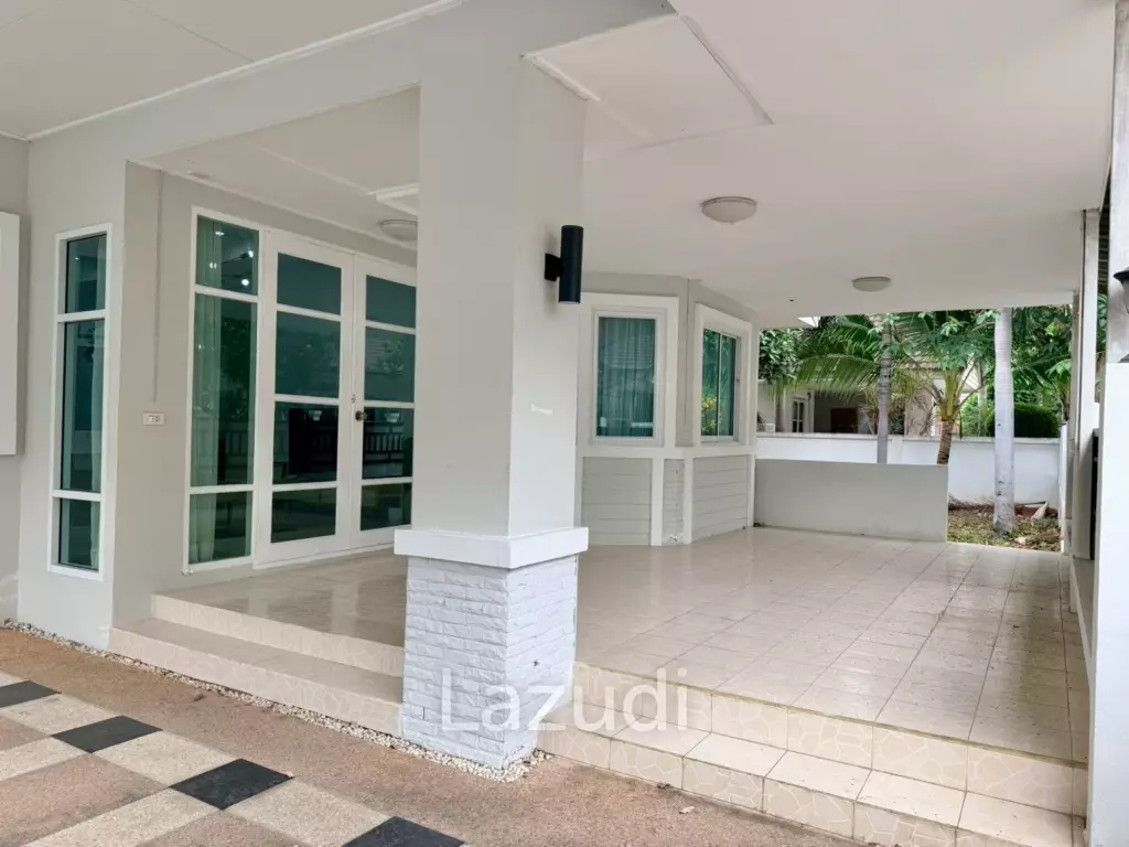 3 Bedroom 2 Bathroom 105 SQ.M. Ruen Pisa Village