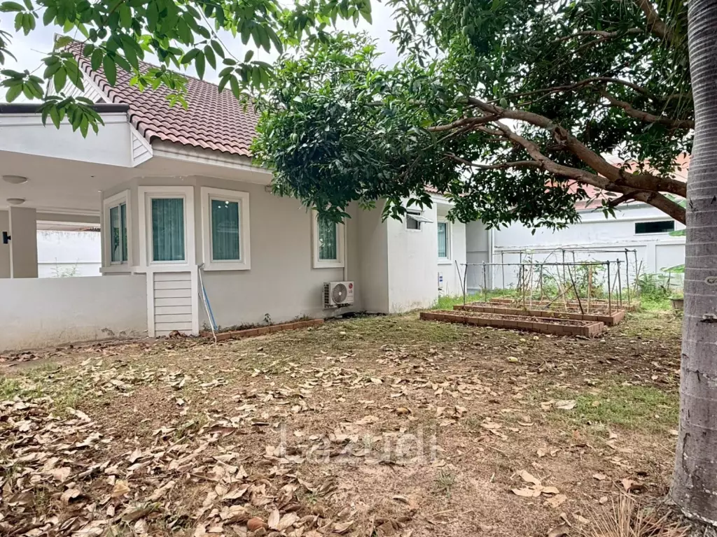 3 Bedroom 2 Bathroom 105 SQ.M. Ruen Pisa Village