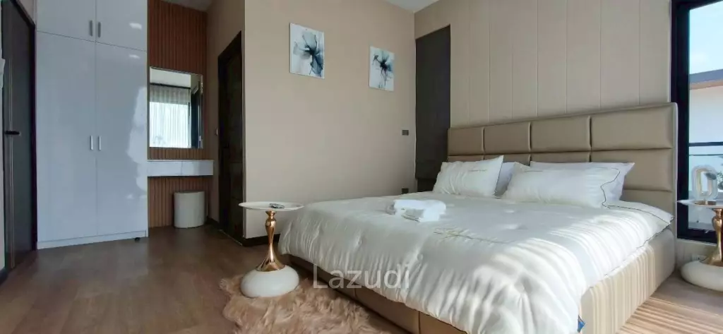 Luxury 2-Story Pool Villa for Sale and Rent in Na Jomtien