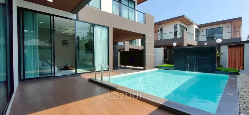 Luxury 2-Story Pool Villa for Sale and Rent in Na Jomtien