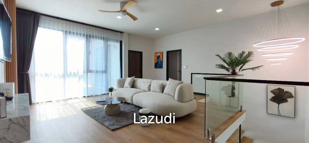Luxury 2-Story Pool Villa for Sale and Rent in Na Jomtien