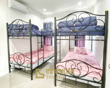 Investmentmöglichkeit / privater Pool / Wasserrutsche