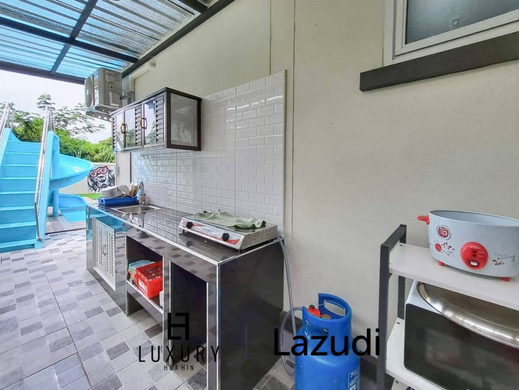 Investmentmöglichkeit / privater Pool / Wasserrutsche