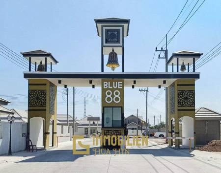 Investmentmöglichkeit / privater Pool / Wasserrutsche