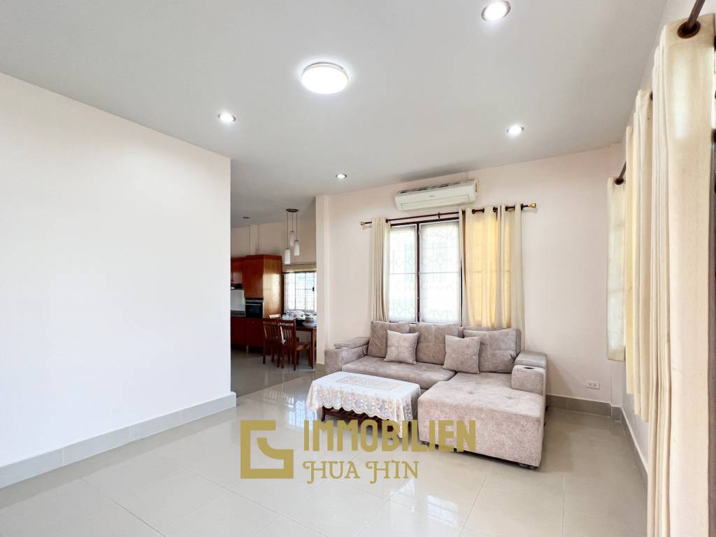 3 Schlafzimmer + 2 Bäder / helle Räume / teilmöbliert