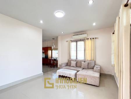 3 Schlafzimmer + 2 Bäder / helle Räume / teilmöbliert