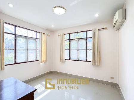 3 Schlafzimmer + 2 Bäder / helle Räume / teilmöbliert