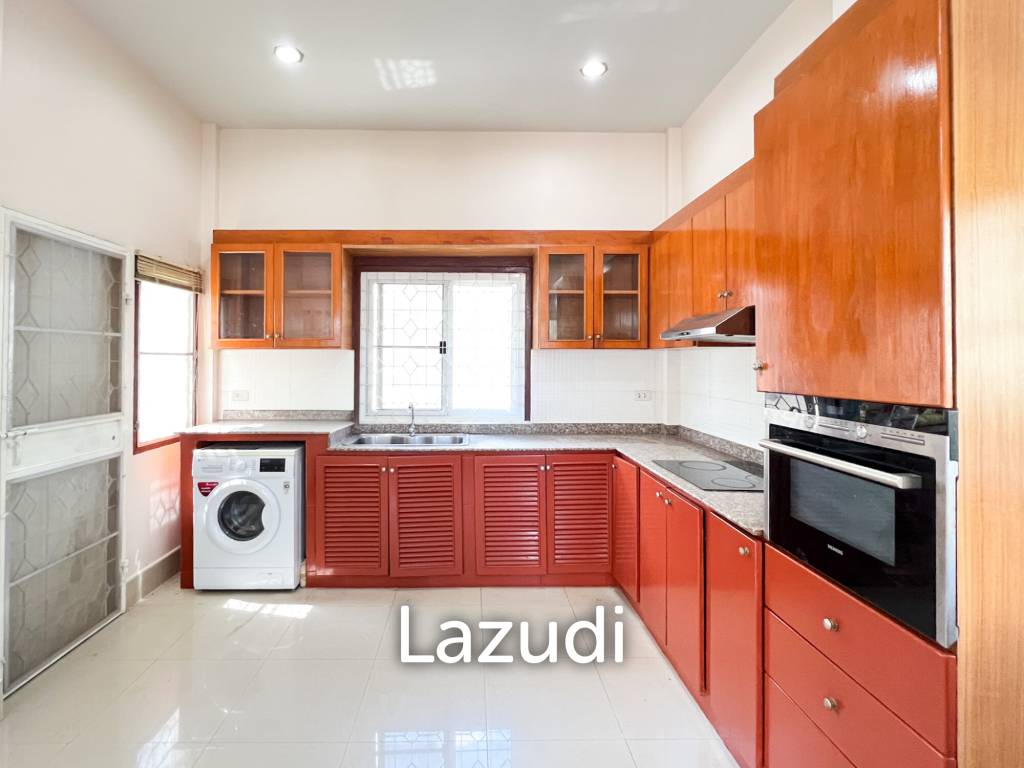 Pool Villa 3 Bed 2 Bath in Hua Hin Tropical Hill