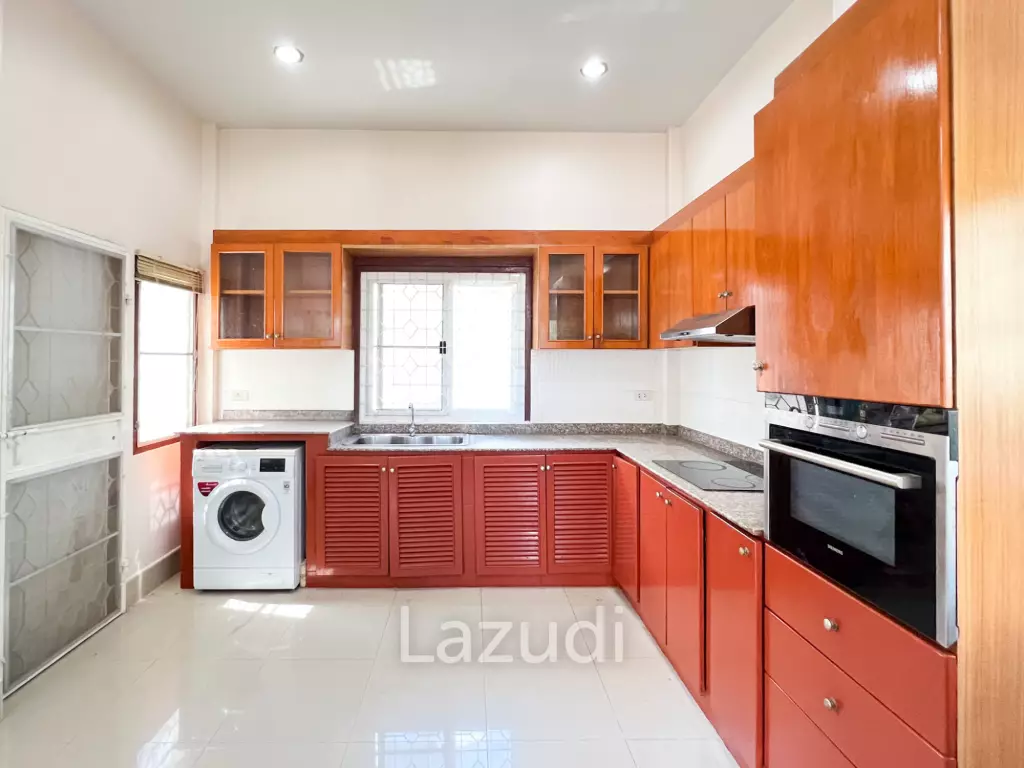 Pool Villa 3 Bed 2 Bath in Hua Hin Tropical Hill