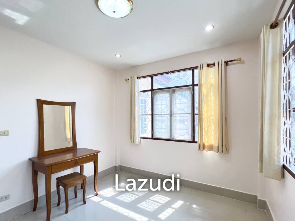 Pool Villa 3 Bed 2 Bath in Hua Hin Tropical Hill