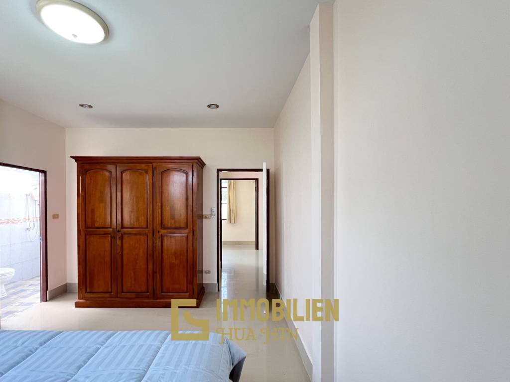 3 Schlafzimmer + 2 Bäder / helle Räume / teilmöbliert