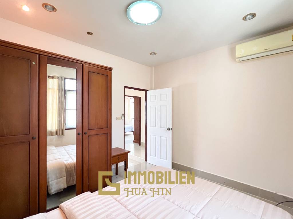 3 Schlafzimmer + 2 Bäder / helle Räume / teilmöbliert