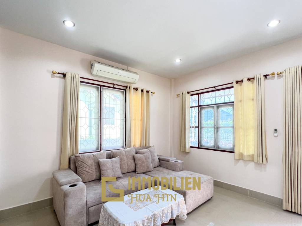 3 Schlafzimmer + 2 Bäder / helle Räume / teilmöbliert