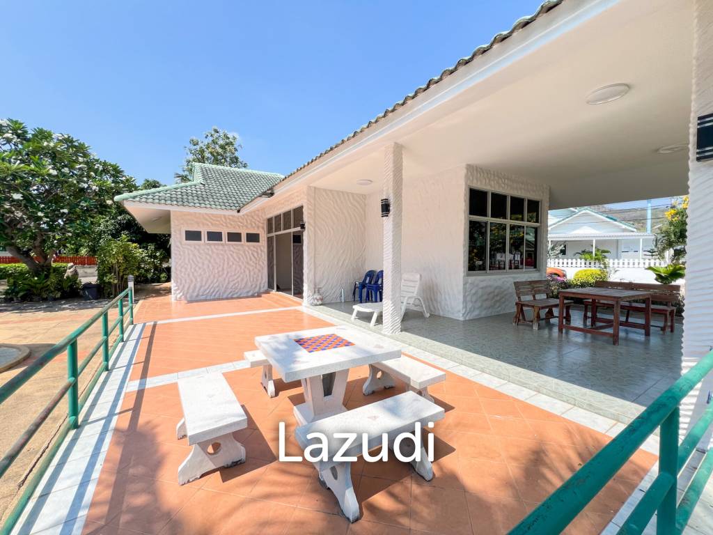 Pool Villa 3 Bed 2 Bath in Hua Hin Tropical Hill