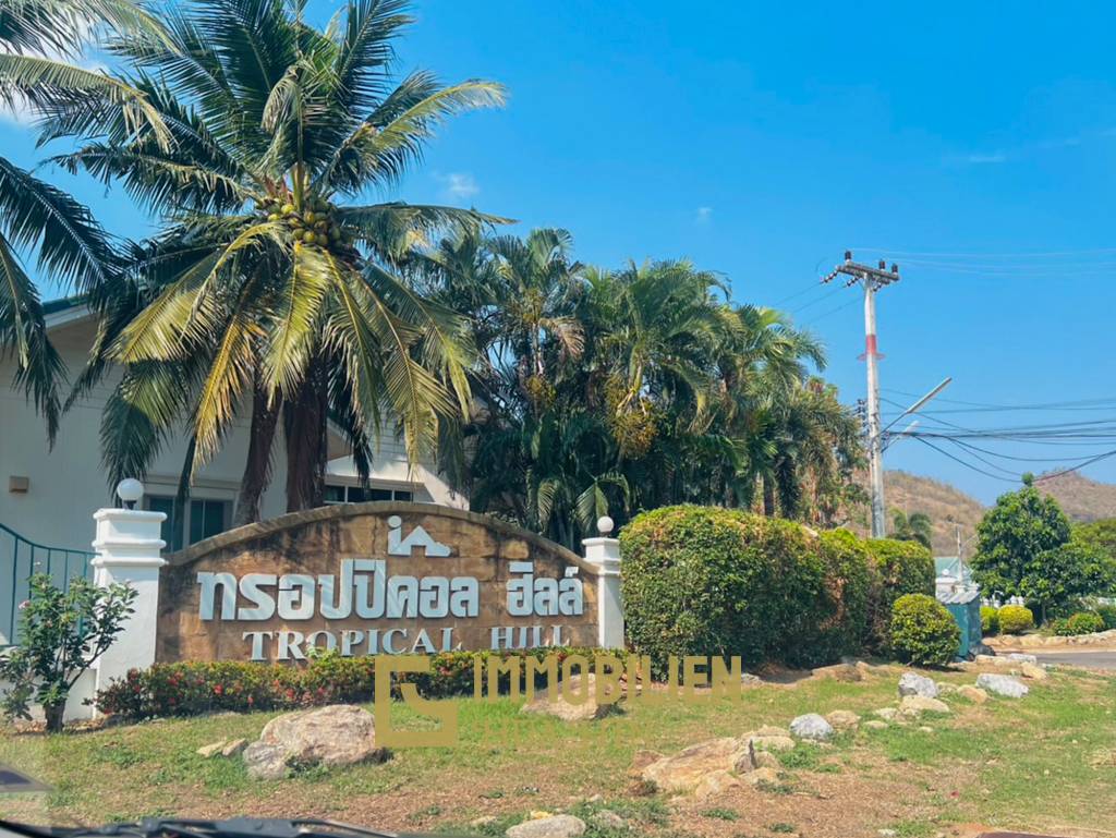 3 Schlafzimmer + 2 Bäder / helle Räume / teilmöbliert