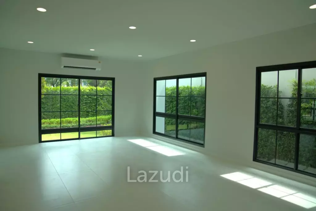 4 Bedroom House for Sale in Gated Community Walking Distance to BISP