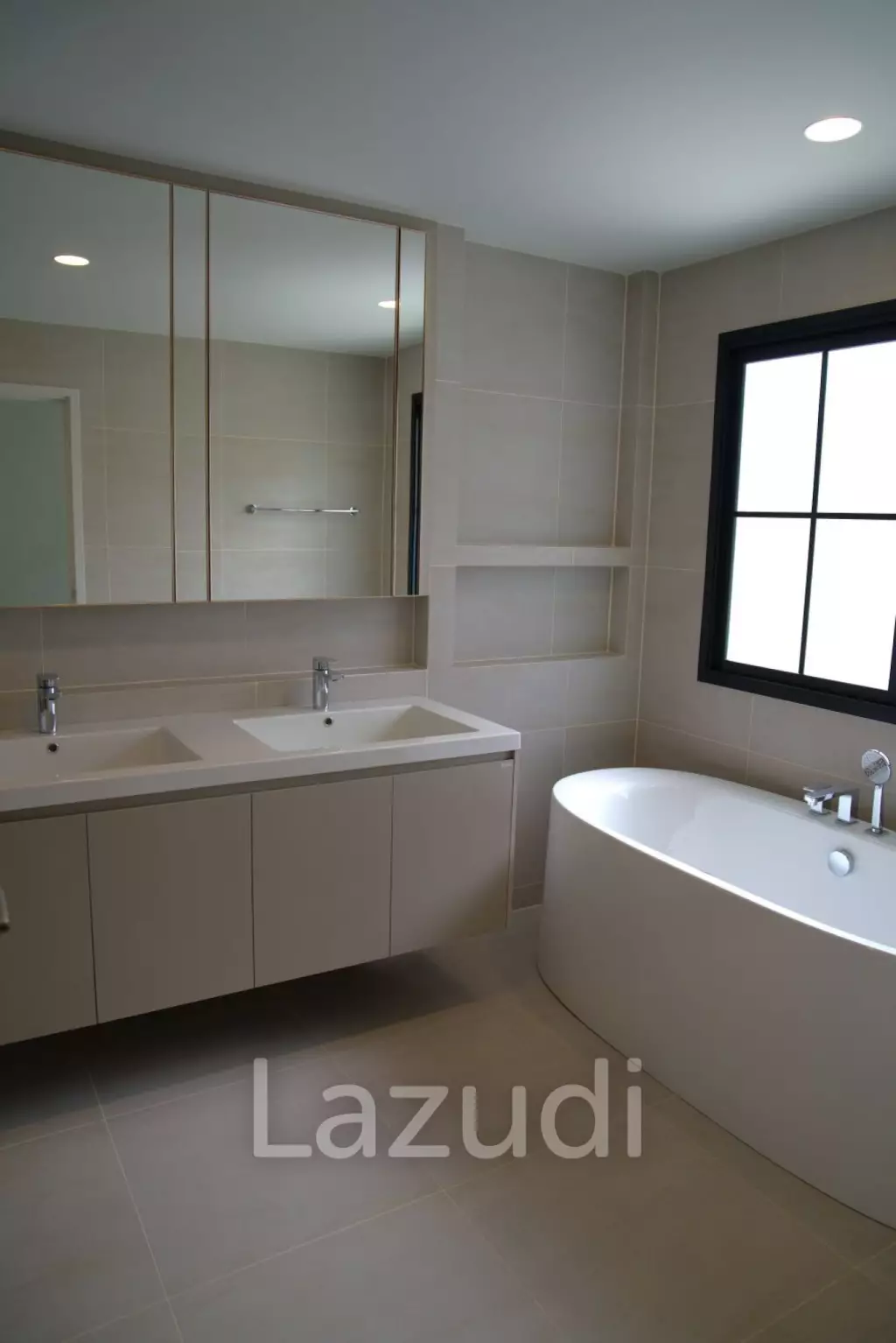 4 Bedroom House for Sale in Gated Community Walking Distance to BISP