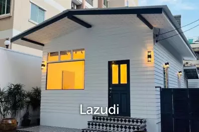 Mini House in sathorn size 152 SQ.M