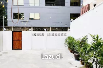 Mini House in sathorn size 152 SQ.M