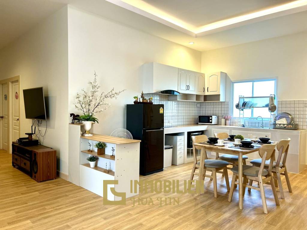 Сдается в аренду / 4 спальни + 3 ванные комнаты / частный бассейн