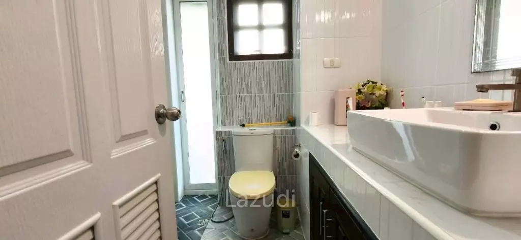 Metro Jomtien Condo 95 sqm with Direct Garden Access