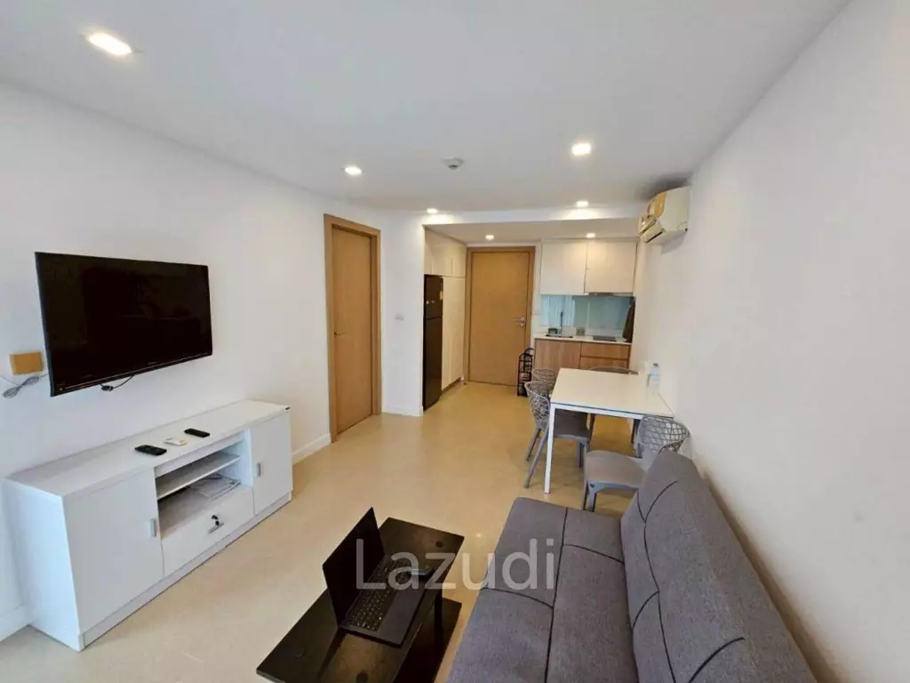 1 Bedroom 1 Bathroom 34 SQ.M. Aurora Pratumnak