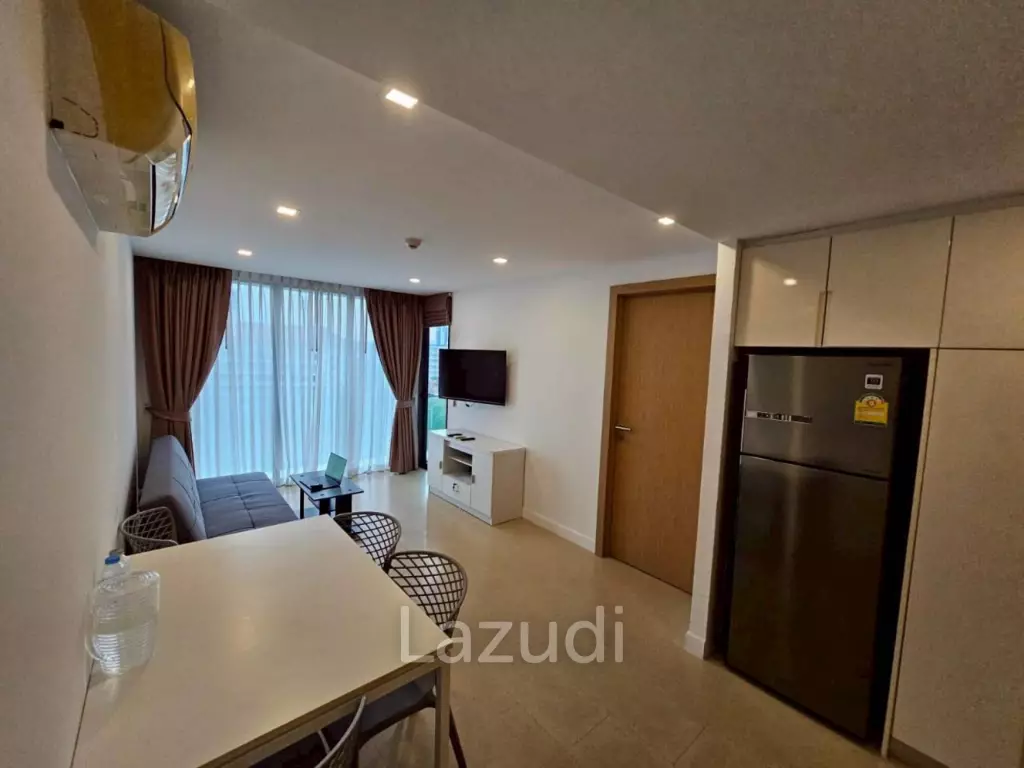 1 Bedroom 1 Bathroom 34 SQ.M. Aurora Pratumnak