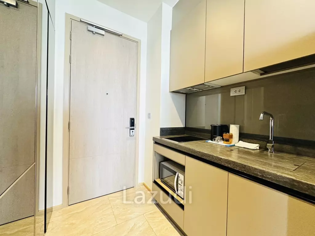1 Bed 1 Bath Size 37 SQ.M ASHTON Asoke - Rama 9 Corner Unit
