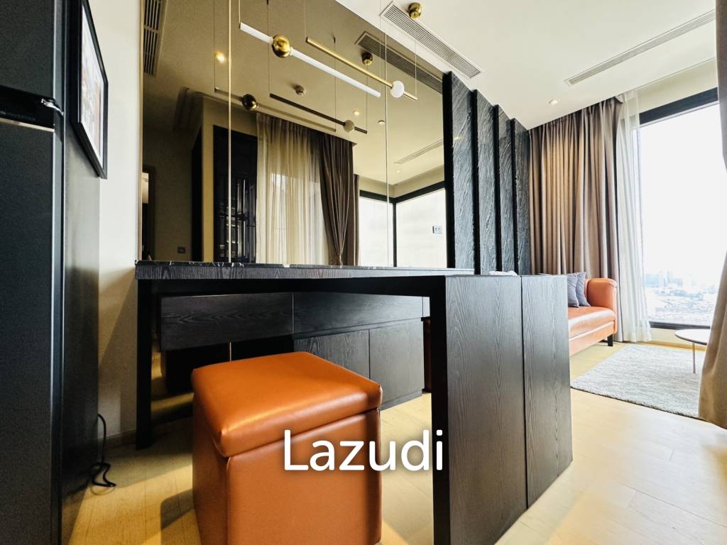 1 Bed 1 Bath Size 37 SQ.M ASHTON Asoke - Rama 9 Corner Unit