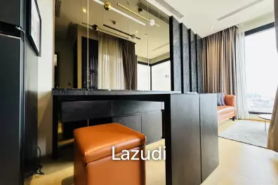 1 Bed 1 Bath Size 37 SQ.M ASHTON Asoke - Rama 9 Corner Unit