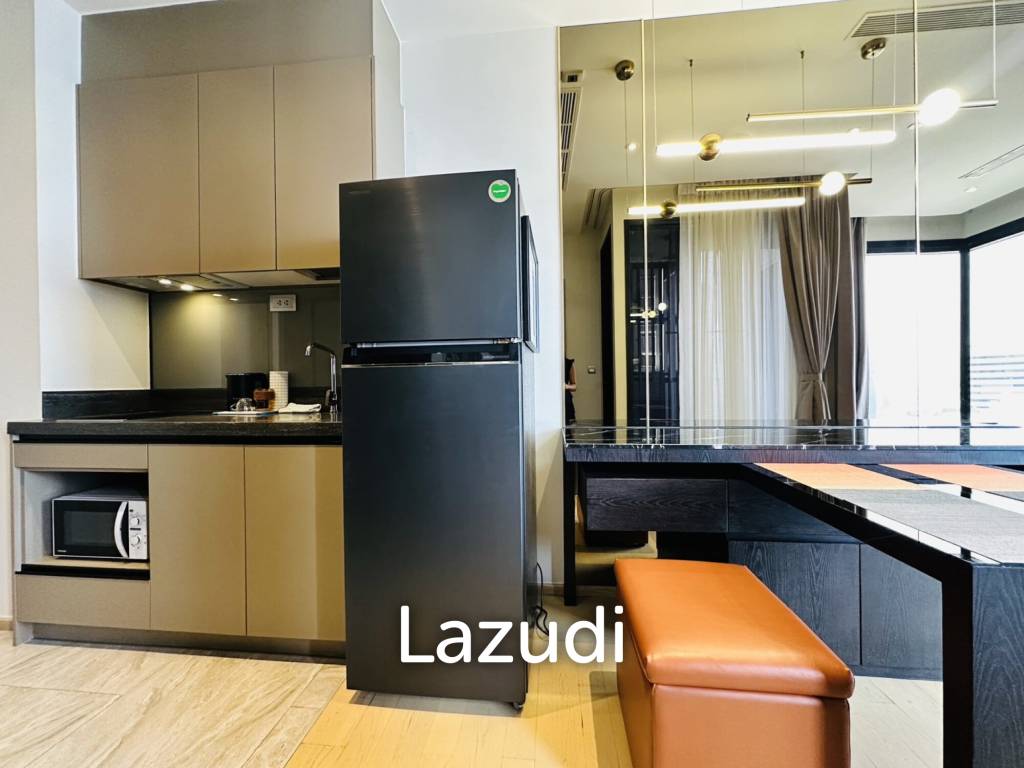 1 Bed 1 Bath Size 37 SQ.M ASHTON Asoke - Rama 9 Corner Unit