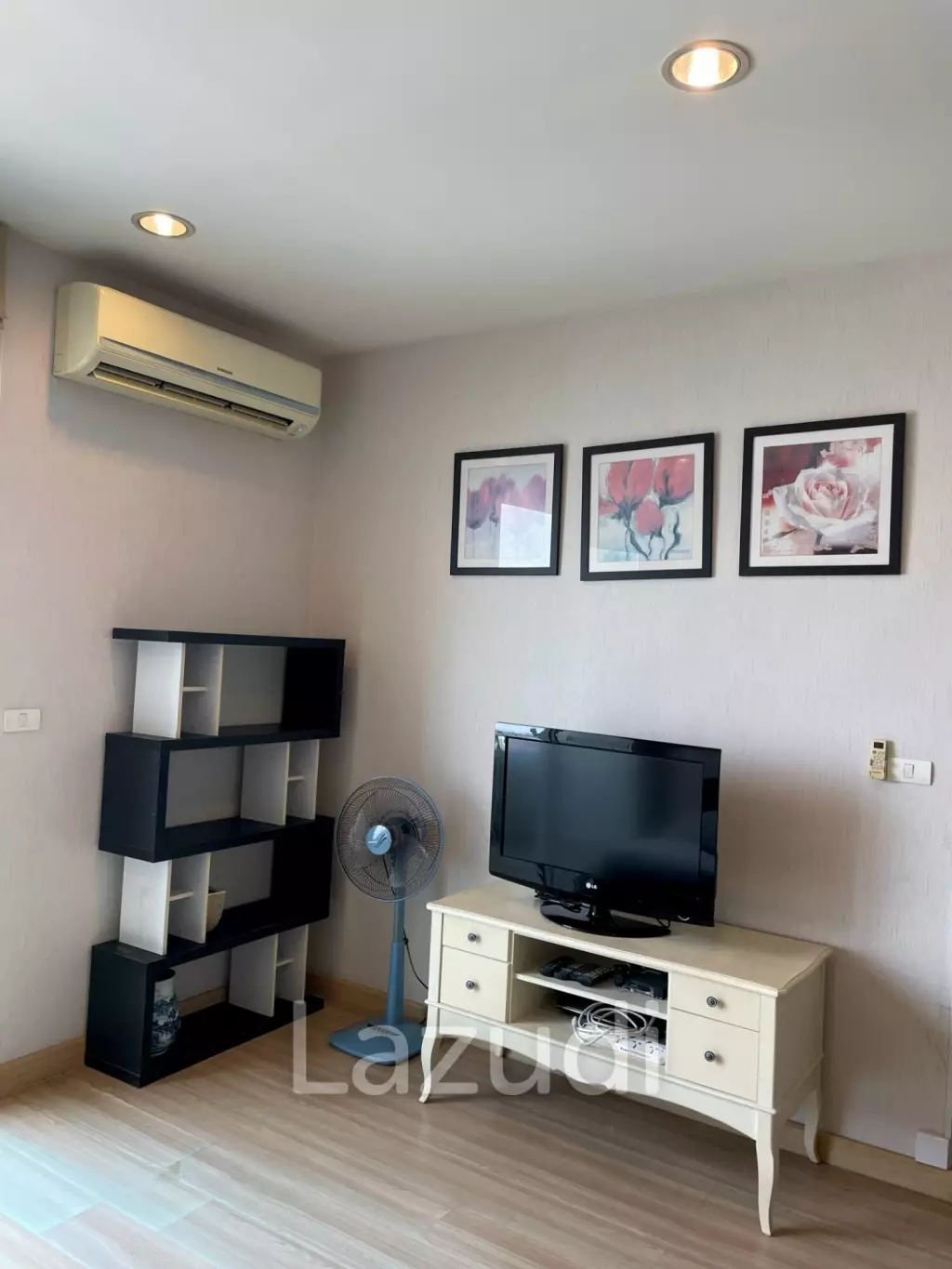 66 sqm condo at The Light House Khlong San Bangkok mid floor