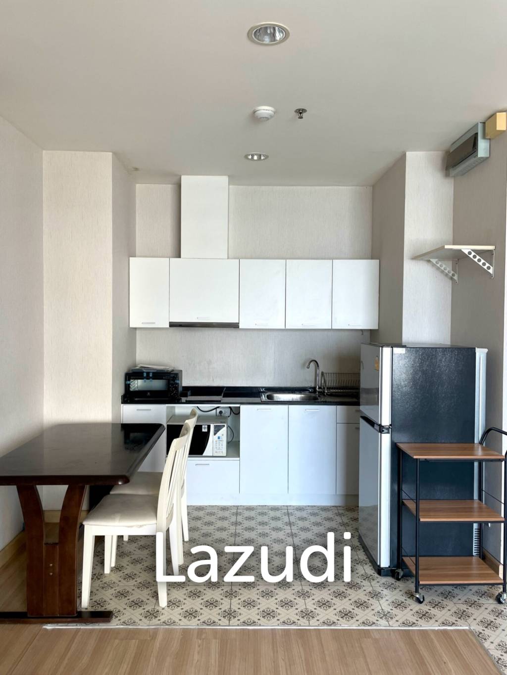 66 sqm condo at The Light House Khlong San Bangkok mid floor