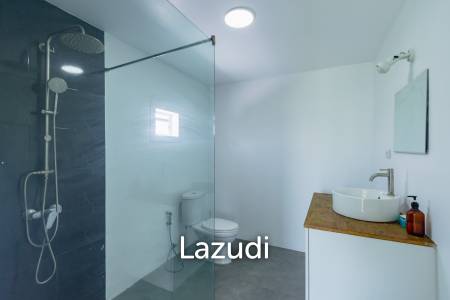 MODERN LOFT-STYLE CONTAINER HOME : 4 bed on large plot 2 rai